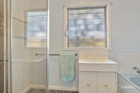 Property photo of 29 Leon Avenue Rosebud VIC 3939