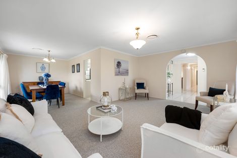 Property photo of 9 Pendennis Place Carindale QLD 4152