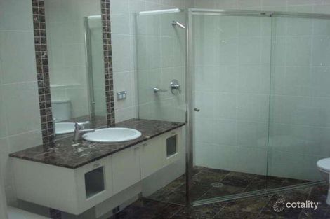 Property photo of 24 Firethorn Place Jerrabomberra NSW 2619