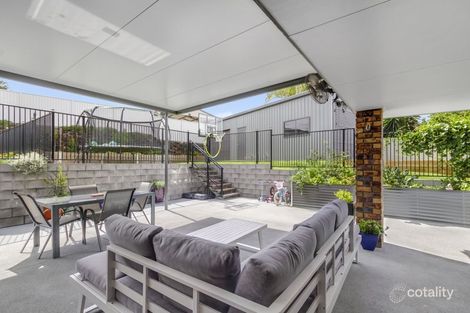Property photo of 27 Oakland Parade Banora Point NSW 2486