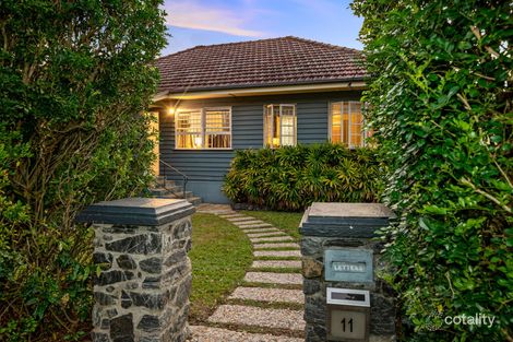 11 Meteor St, Coorparoo, QLD 4151