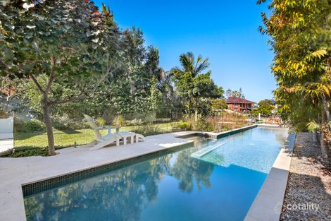 Property photo of 17 Brighton Parade Southport QLD 4215