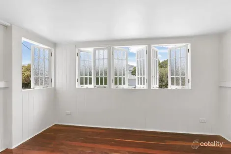 Property photo of 6 Lydia Street Kalinga QLD 4030