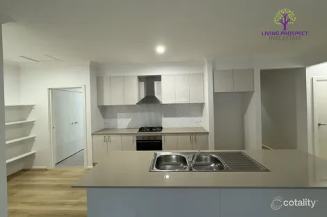 Property photo of 3 Patchin Street Point Cook VIC 3030