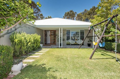 Property photo of 22 The Rise Gwelup WA 6018