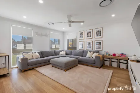 Property photo of 52 Grazier Crescent Werrington Downs NSW 2747