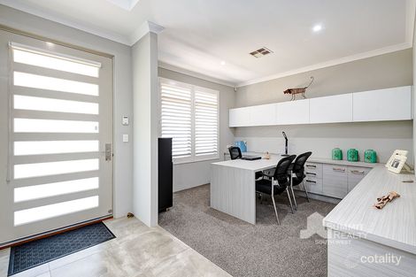 Property photo of 1 Mercury Pass Australind WA 6233