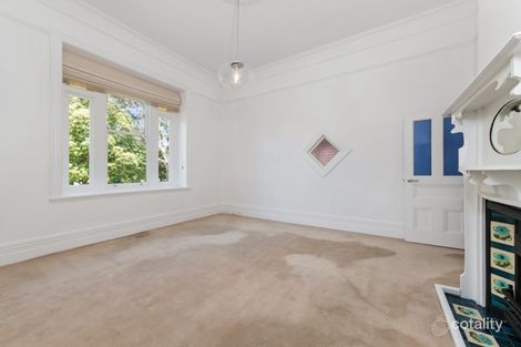Property photo of 1 Montrose Street Surrey Hills VIC 3127