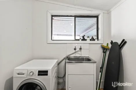 Property photo of 4 Wasley Street Elizabeth Downs SA 5113