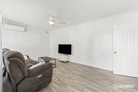 Property photo of 4 Wasley Street Elizabeth Downs SA 5113