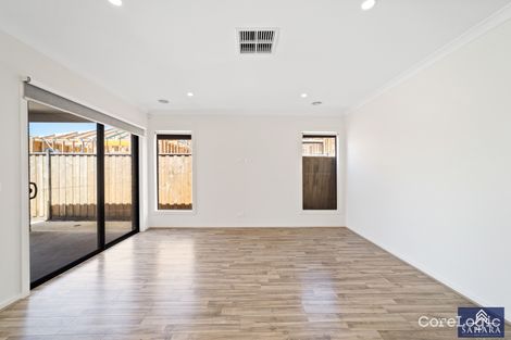 Property photo of 18 Arrowsmith Street Tarneit VIC 3029