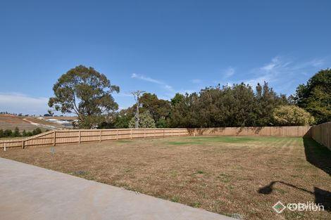 Property photo of 72A Weebar Road Drouin VIC 3818