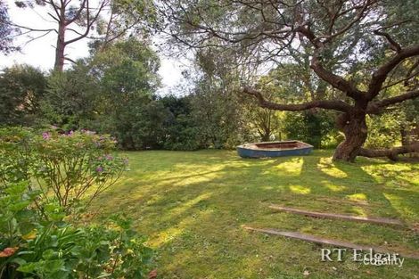 Property photo of 2 Koopalanda Close Red Hill South VIC 3937