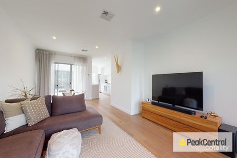 Property photo of 13 Mudstone Road Treeby WA 6164