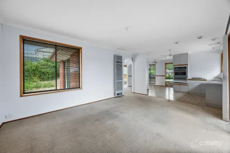 Property photo of 42 Lyons Circuit Trott Park SA 5158