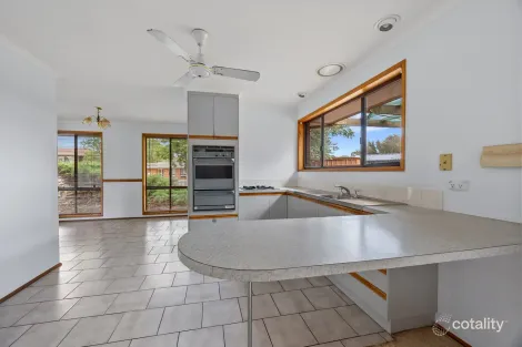 Property photo of 42 Lyons Circuit Trott Park SA 5158