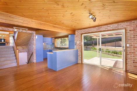 Property photo of 4 Yakaloo Crescent Forresters Beach NSW 2260