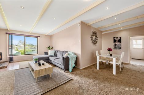 Property photo of 9 Currawong Crescent Mount Gambier SA 5290