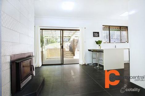 Property photo of 24 Deloraine Drive Leonay NSW 2750