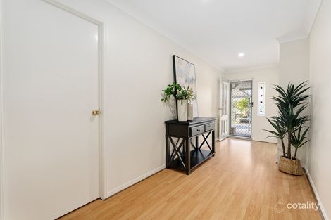 Property photo of 28 Collina Crescent Forest Lake QLD 4078