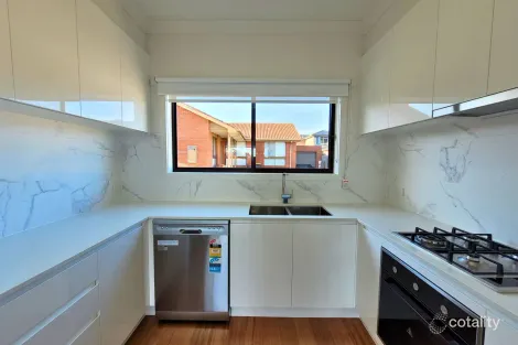 1/5 Iona St, Clayton, VIC 3168