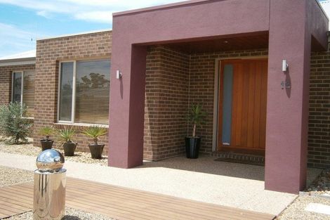 Property photo of 12 Lomond Court Moama NSW 2731
