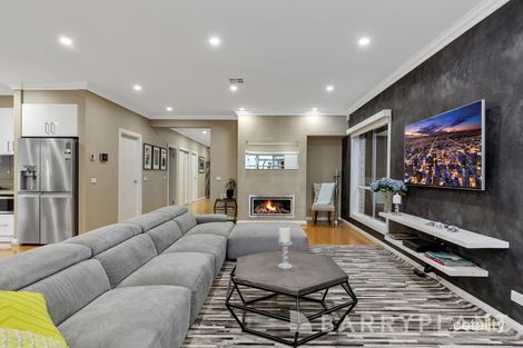 Property photo of 87 Queens Gardens Bundoora VIC 3083