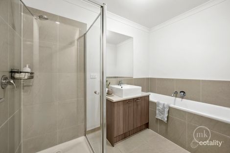 Property photo of 20 The Burchett Wollert VIC 3750