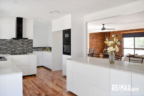 Property photo of 98 Dampier Street Barellan Point QLD 4306