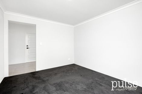 Property photo of 27 Hereford Retreat Byford WA 6122