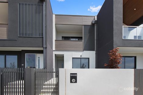 37 Aquatic Dr, Werribee South, VIC 3030