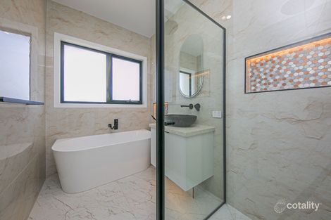 Property photo of 4 Gillard Street Burwood VIC 3125