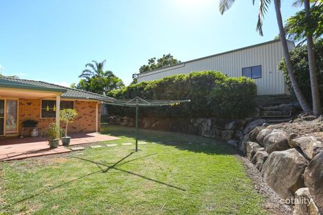 Property photo of 10 Pipeline Drive Blacks Beach QLD 4740