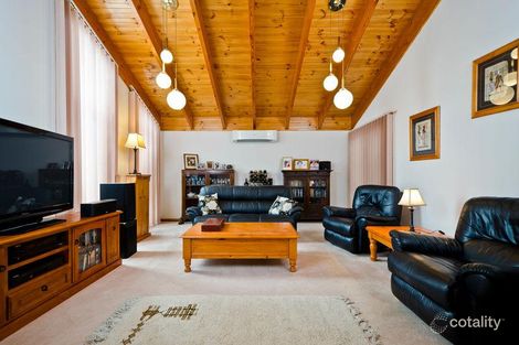 Property photo of 80 Grevillea Crescent Hoppers Crossing VIC 3029