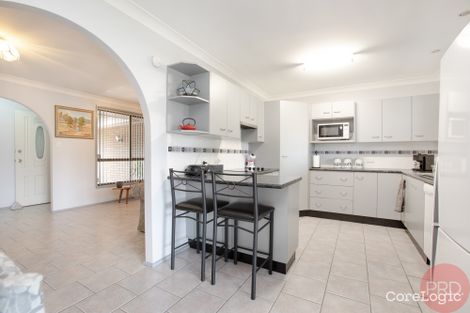 Property photo of 18 Young Close Thornton NSW 2322