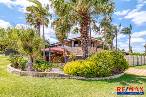 Property photo of 4 Shelton Loop Leeming WA 6149