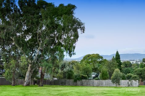 Property photo of 12 Dunrossil Close Mulgrave VIC 3170