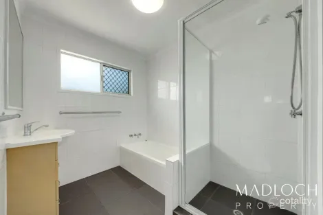 Property photo of 8 Tuna Street Toolooa QLD 4680