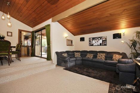 Property photo of 6 Tanderra Crescent Wantirna VIC 3152