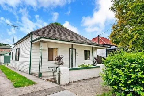 Property photo of 55 Wellington Street Mascot NSW 2020