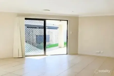 Property photo of 28 Giancarlo Crescent Doolandella QLD 4077