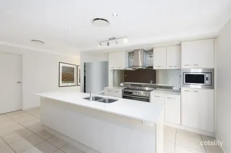 Property photo of 28 Giancarlo Crescent Doolandella QLD 4077