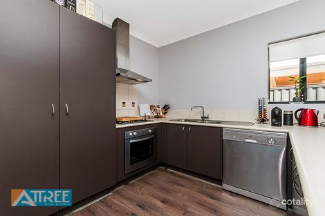 Property photo of 10 Crossley Way Harrisdale WA 6112