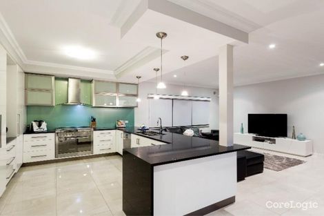 Property photo of 33 Newark Turn North Coogee WA 6163