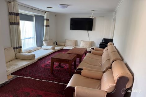 Property photo of 19 Strong Drive Hampton Park VIC 3976