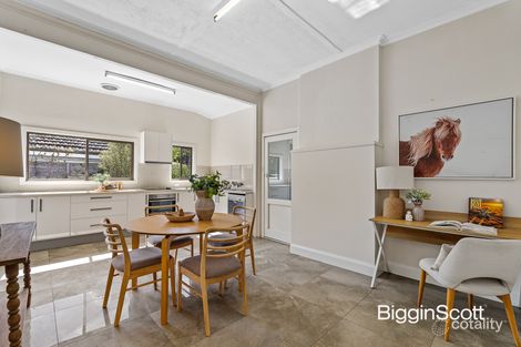 Property photo of 33 Kendall Street Ringwood VIC 3134