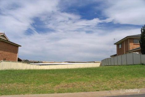 10 Mummuga Cl, Flinders, NSW 2529