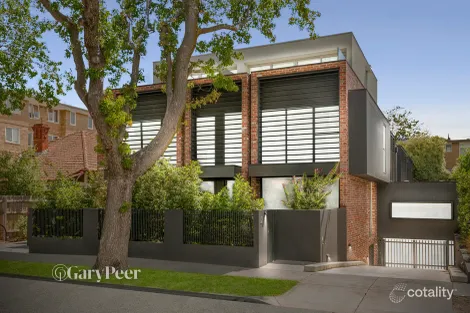 1/7 Hughenden Rd, St Kilda East, VIC 3183