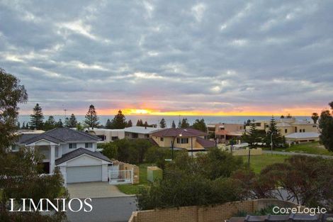 Property photo of 32 Windarra Drive City Beach WA 6015