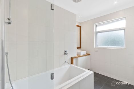 Property photo of 5/10 Moore Road Freshwater NSW 2096